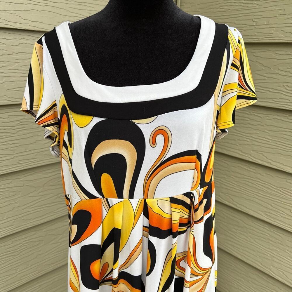 Multicolor Scoop Neck Short sleeve Swirl Print Dress, Women's size L